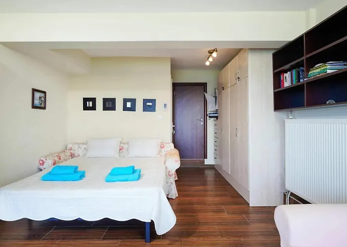 Giotas Sea View Apartment